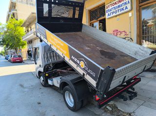 Ανατροπή Toyota 2013 DYNA 150-thumb-2