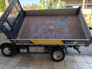 Ανατροπή Toyota 2013 DYNA 150-thumb-8