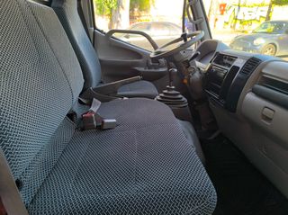 Ανατροπή Toyota 2013 DYNA 150-thumb-29