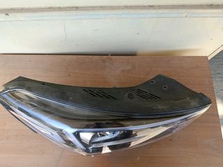 Φανάρι δεξι HYUNDAI TUCSON '18-'20 γνήσιο μεταχειρισμένο-thumb-1
