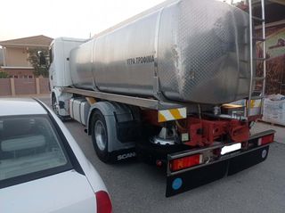 Βυτίο Τροφίμων Scania 2004 124G 420ps 13.000Lt.-thumb-11