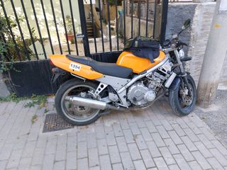 Honda CB 1 1989-thumb-2