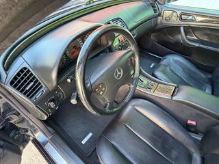 Mercedes-Benz CLK 200 2002-thumb-10