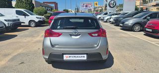 Toyota Auris 2013 1.4 D-4D DIESEL-thumb-4