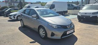 Toyota Auris 2013 1.4 D-4D DIESEL-thumb-7