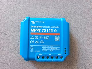 Victron Energy SmartSolar MPPT 75/15 (Bluetooth)