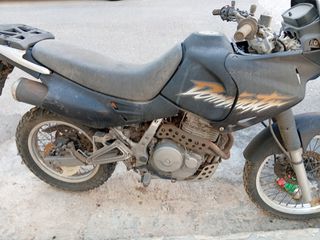 Honda NX 650 Dominator 2003