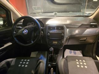 Fiat Grande Punto 2010 T jet σε άριστη κατάσταση 120 ίππους-thumb-8