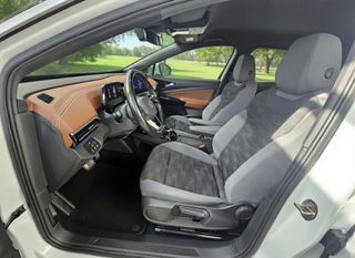 Volkswagen ID.5 2023 Pro Electric 77kWh - 174hp - Automatic-thumb-11