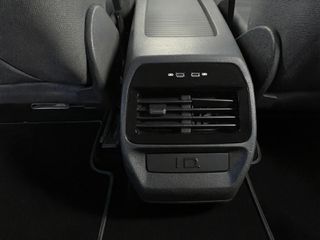Volkswagen ID.5 2023 Pro Electric 77kWh - 174hp - Automatic-thumb-15