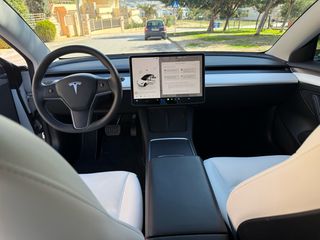 Tesla Model 3 2023 RWD PEARL WHITE-thumb-3