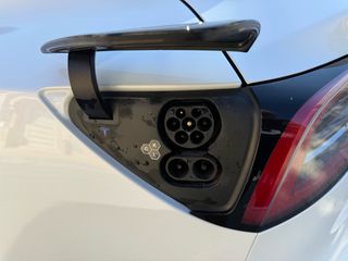 Tesla Model 3 2023 RWD PEARL WHITE-thumb-8