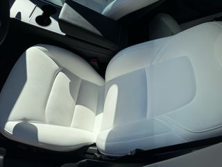 Tesla Model 3 2023 RWD PEARL WHITE-thumb-26