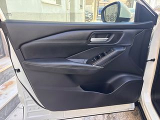 Nissan Qashqai 2022 1.3 MHeV XTRONIC N-CONNECTA-thumb-40