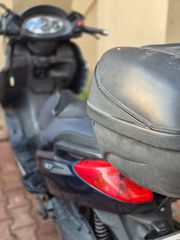 Piaggio X7 2010-thumb-2