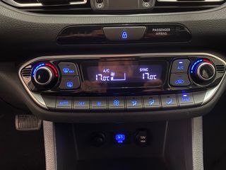 Hyundai i 30 2022 FASTBACK ΕΛΛΗΝΙΚΟ-thumb-28