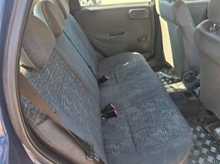 Opel Corsa 2005-thumb-5