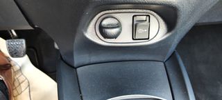 Toyota Yaris 2018 1.5 D TEAM-thumb-16