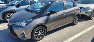 Toyota Yaris 2018 1.5 D TEAM-thumb-2