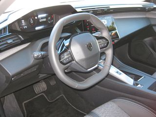 Peugeot 408 2026 Hybrid 145 e-DCS6 Allure-thumb-8