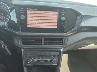 Volkswagen T-Cross 2019-thumb-14