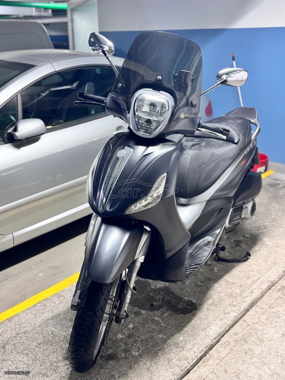 Piaggio Beverly 300i 2011 BEVERLY 300I