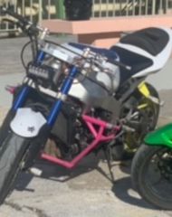 Kawasaki 2004 ZX6R