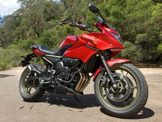 Yamaha XJ6 DIVERSION 2009-thumb-1