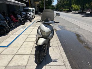 Piaggio Beverly 250 2004 BEVERLY 250