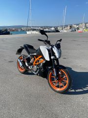 KTM 390 Duke 2016-thumb-1