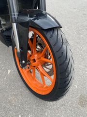 KTM 390 Duke 2016-thumb-10