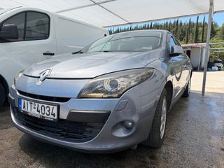 Renault Megane 2009 1.5 DCI DIESEL 6speed keyless go full extra-thumb-3