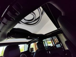 Jeep Wrangler 2025 RUBICON SKY ONE-thumb-87