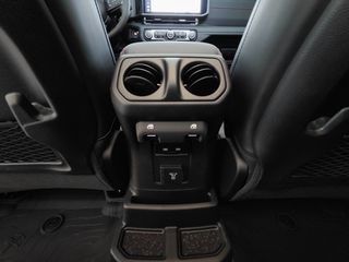 Jeep Wrangler 2025 RUBICON SKY ONE-thumb-97