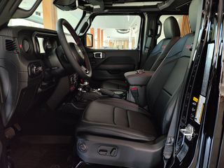 Jeep Wrangler 2025 RUBICON SKY ONE-thumb-9