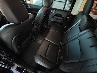 Jeep Wrangler 2025 RUBICON SKY ONE-thumb-38
