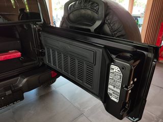 Jeep Wrangler 2025 RUBICON SKY ONE-thumb-40