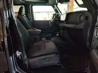 Jeep Wrangler 2025 RUBICON SKY ONE-thumb-13