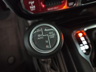 Jeep Wrangler 2025 RUBICON SKY ONE-thumb-27