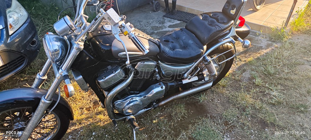 Suzuki Intruder C 1999