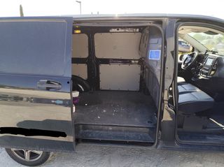 Κλούβα Mercedes-Benz 2019 VITO 110-thumb-4