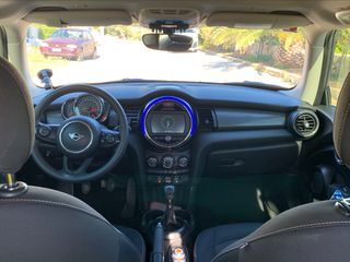 Mini Cooper D 2019-thumb-6