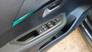 Peugeot 208 2020 1.2 Allure 101hp * i-Cockpit 3D-thumb-16