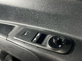 Peugeot Partner 2019 Van 1.5 BlueHDi 130 AYTOMATO EAT8-thumb-30