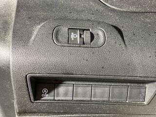 Peugeot Partner 2019 Van 1.5 BlueHDi 130 AYTOMATO EAT8-thumb-31