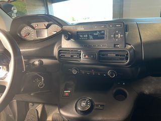 Peugeot Partner 2019 Van 1.5 BlueHDi 130 AYTOMATO EAT8-thumb-22