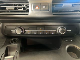 Peugeot Partner 2019 Van 1.5 BlueHDi 130 AYTOMATO EAT8-thumb-26