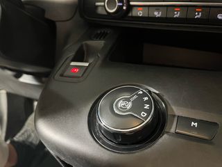 Peugeot Partner 2019 Van 1.5 BlueHDi 130 AYTOMATO EAT8-thumb-27
