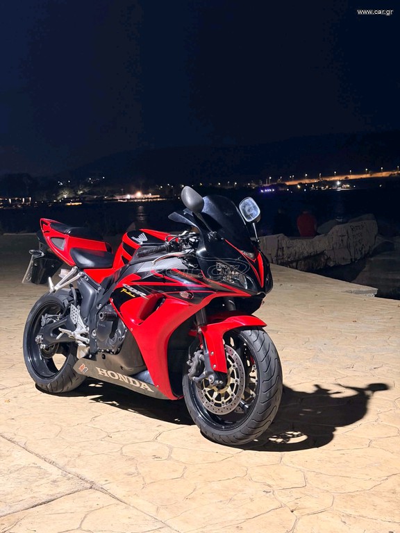 Honda CBR 1000RR 2006