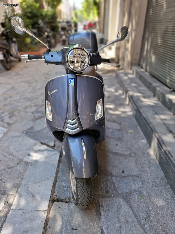 Vespa GTS 300 2020